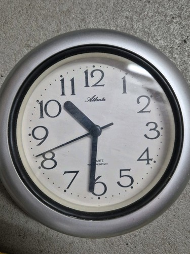 Tisch uhr mit quarzwerk - tisch,